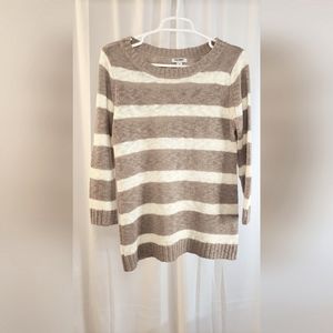 Old Navy, women's size Medium, light brown and cream striped chunky sweater.